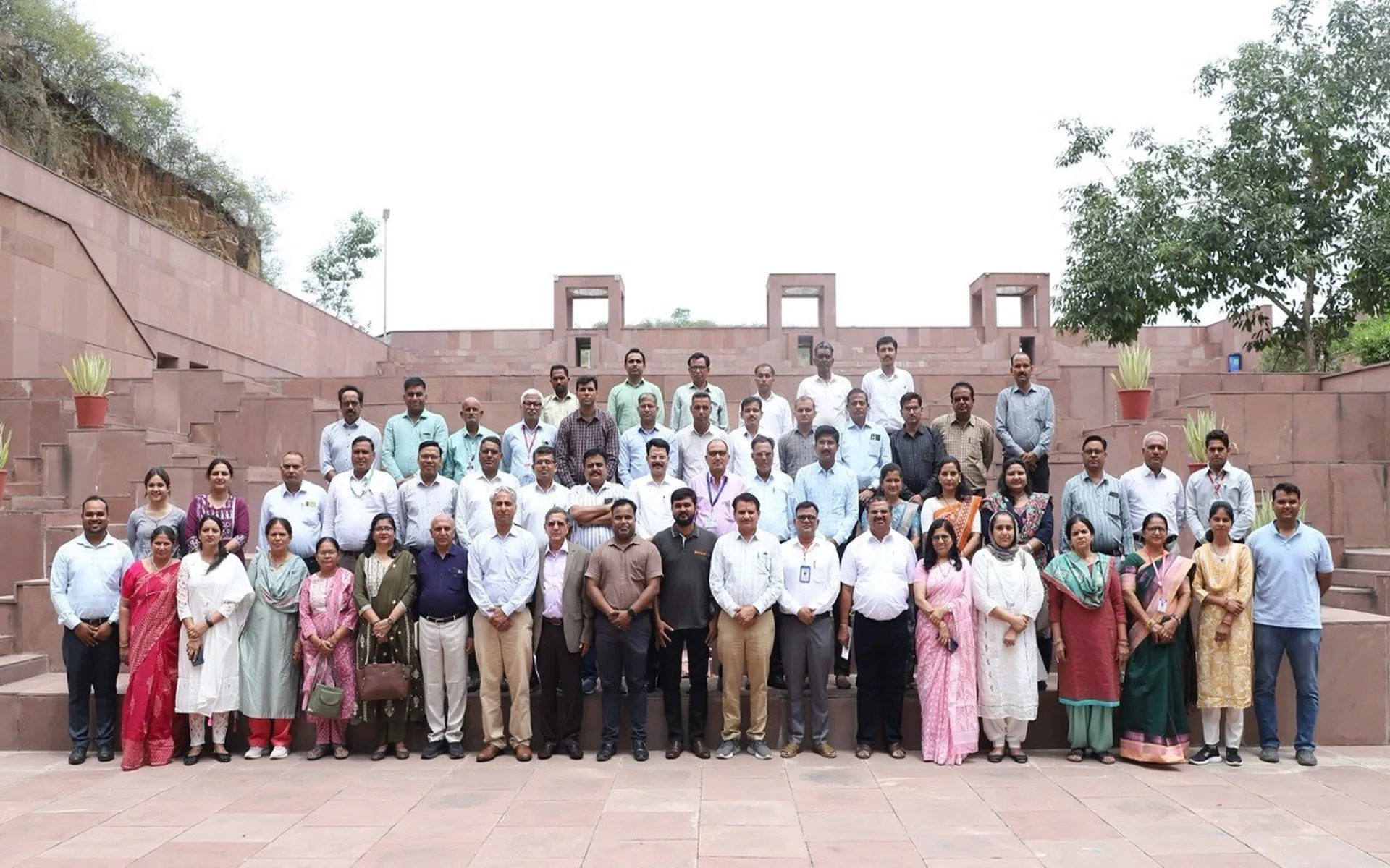 IIM Udaipur Concludes Executive Education Training Program for PM SHRI School Principals in Collaboration with RSSP Jaipur